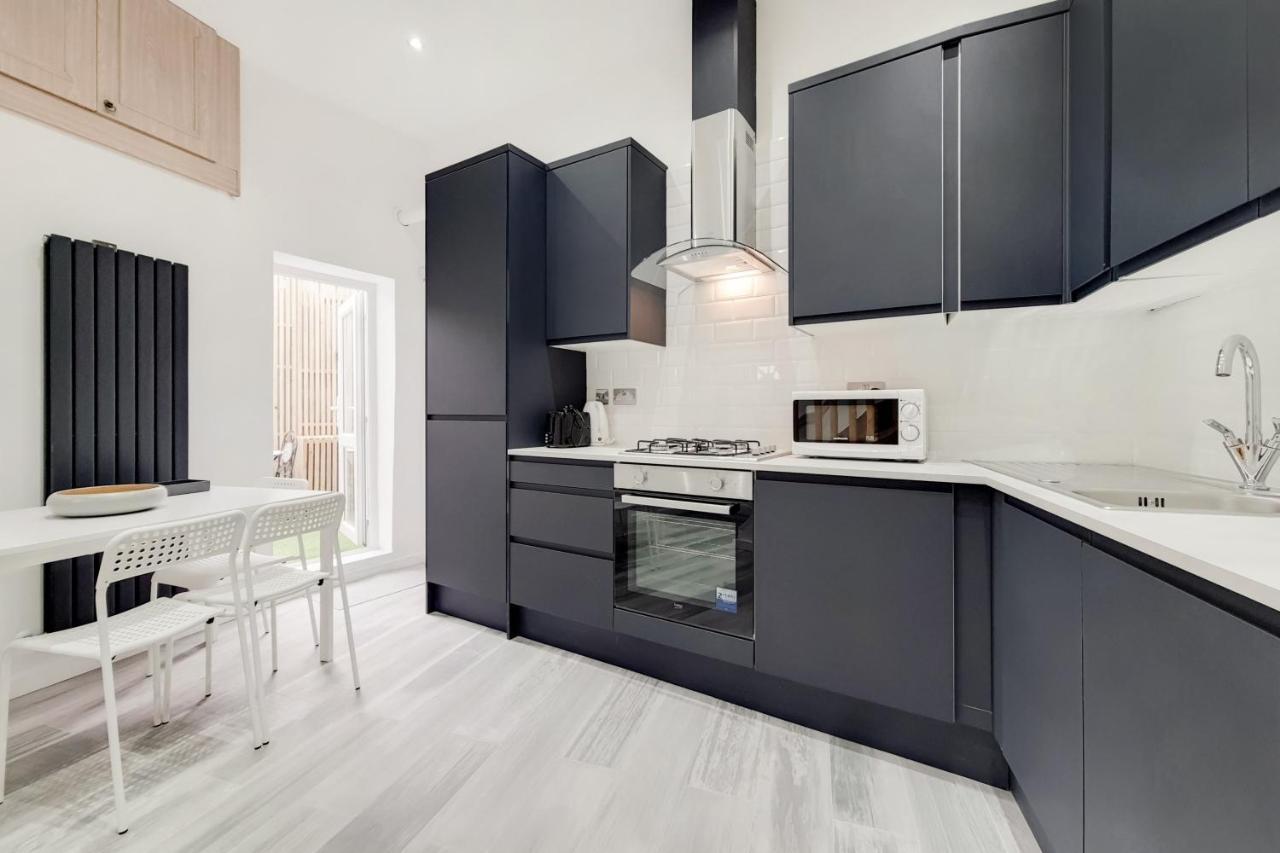Lovely 4 Bed Apartment Perfect For Families! Londra Esterno foto